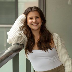 Meet your Posher, Nuria